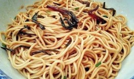 卢总吃拌面爆料视频,揭秘美食背后的故事