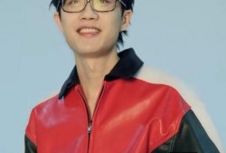 娱乐吃瓜许嵩,娱乐吃瓜背后的音乐才子