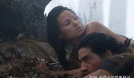 斯巴达克斯第一季手机在线观看,奴隶起义的烈火燃起